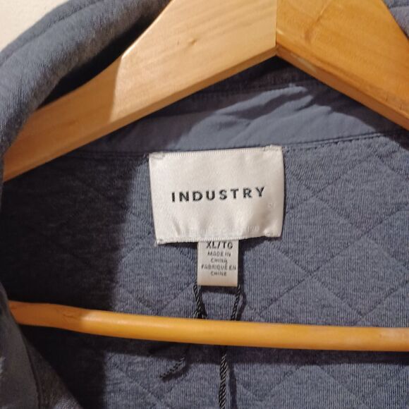 NWT Industry Republic Men's Gray Long Sleeve Snap Front Quilted Jacket Size XL - Picture 3 of 8